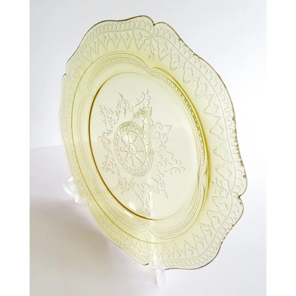 Vintage Federal Patrician Spoke Depression Glass Amber Yellow Dinner Plate 11